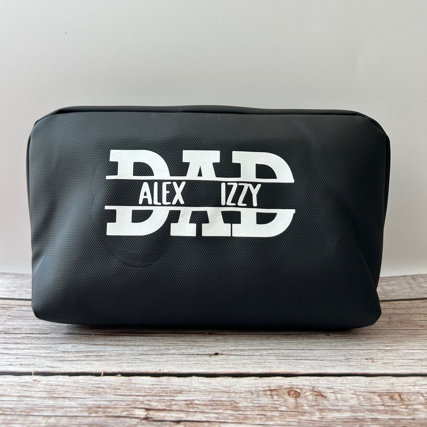 Neat. Tidy. – Personalized Cable & Gadget Organizer