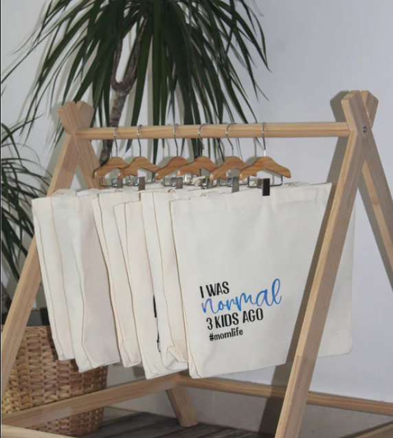 How a Customized Tote Can Transform Your Daily Look?